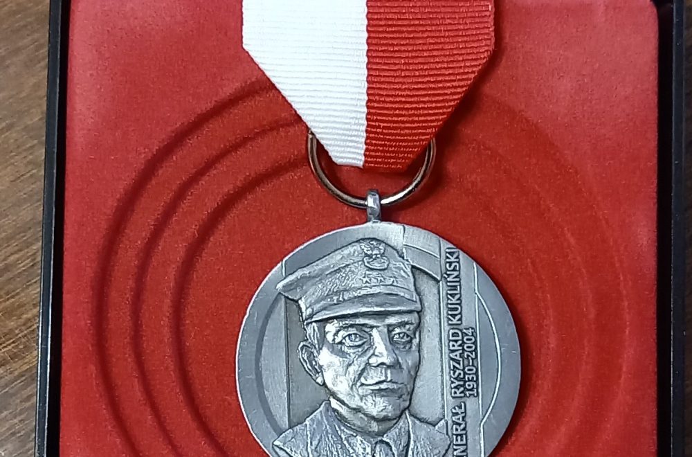 Wręczenie medal 8.01 (7)